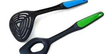 WARNING: Toxic Electronic Chemicals Found in Black Plastics Used for Food 6