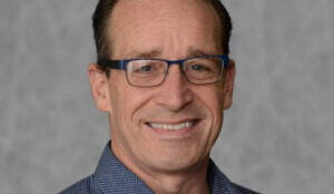 Dr. Scott Belcher
