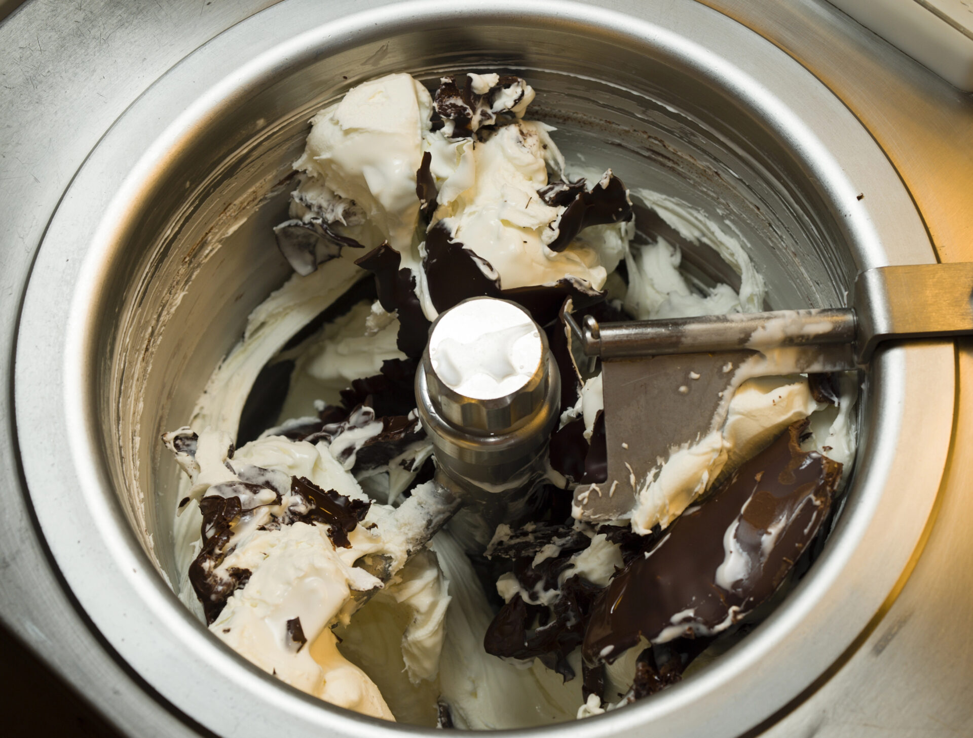 American ice cream maker with chocolate mix-ins