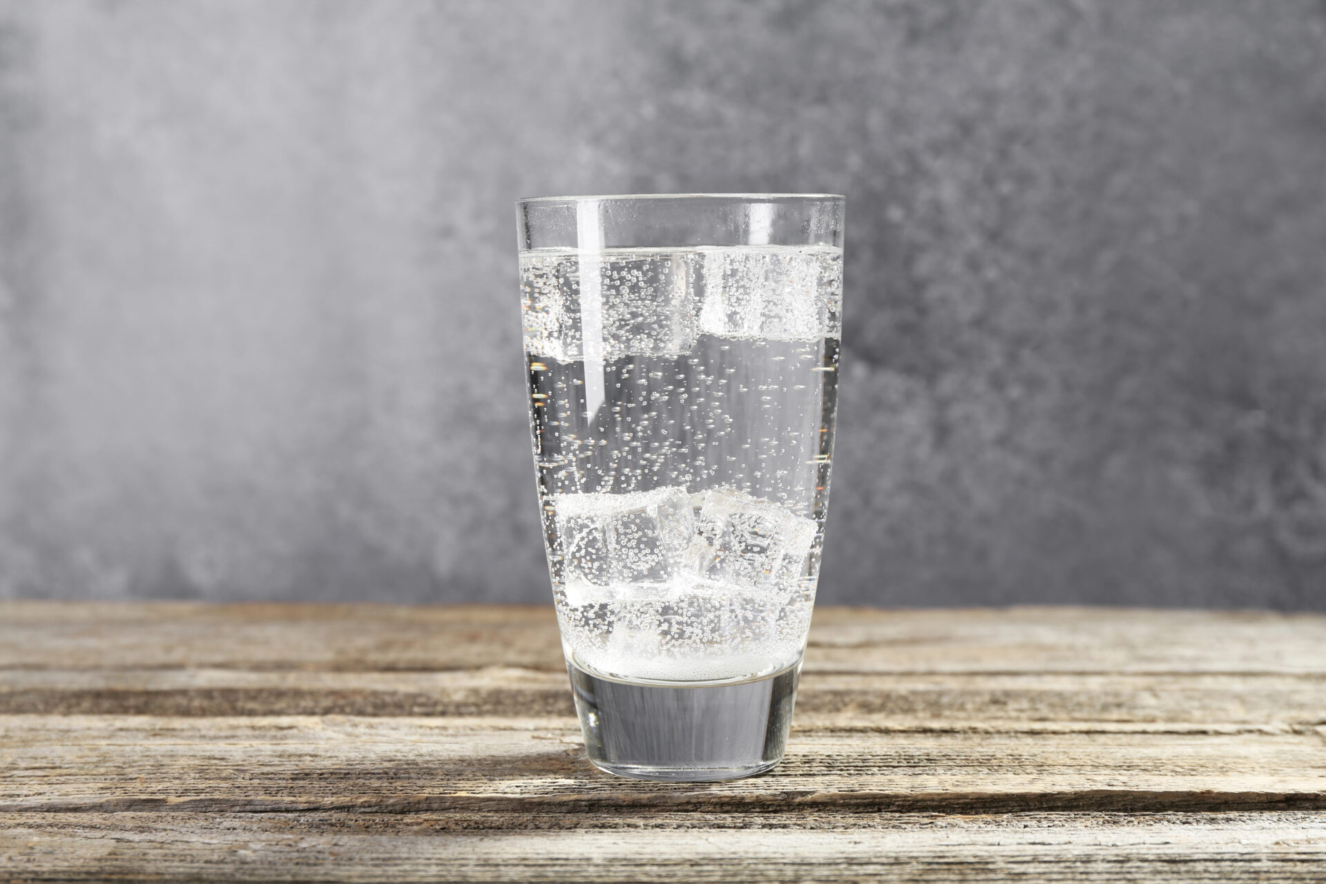 Safest Sparkling Waters Tested for PFAS "Forever Chemicals" 4